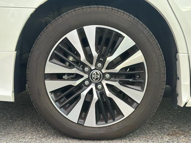 アルファード 2.5S Cパッケージ 【ツインムーンルーフ!フリップダウンモニター】純正ディスプレイオーディオ デジタルインナーミラー スペアタイヤ パワーバッグドア ナビキット ETC オットマン TV ベンチレーション シートヒーター(34枚目)