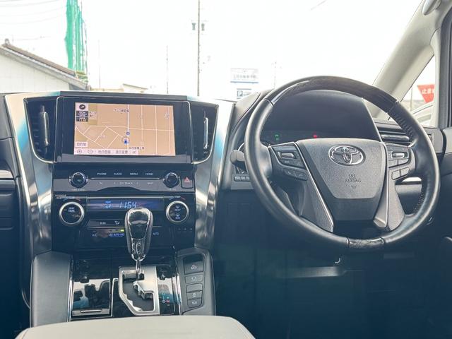 アルファード 2.5S Cパッケージ 【ツインムーンルーフ!フリップダウンモニター】純正ディスプレイオーディオ デジタルインナーミラー スペアタイヤ パワーバッグドア ナビキット ETC オットマン TV ベンチレーション シートヒーター(40枚目)