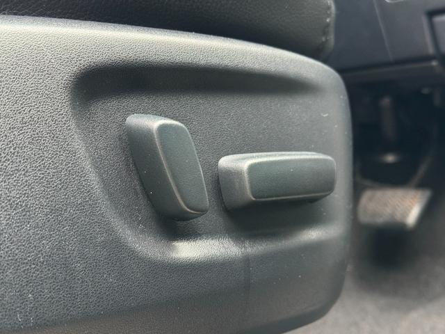 アルファード 2.5S Cパッケージ 【ツインムーンルーフ!フリップダウンモニター】純正ディスプレイオーディオ デジタルインナーミラー スペアタイヤ パワーバッグドア ナビキット ETC オットマン TV ベンチレーション シートヒーター(47枚目)