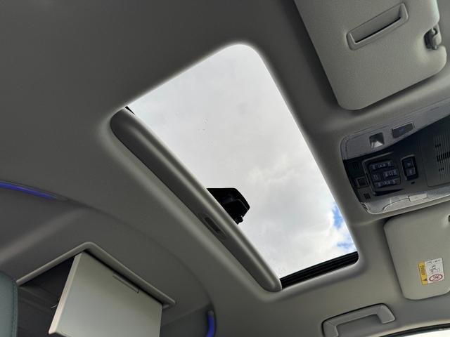 アルファード 2.5S Cパッケージ 【ツインムーンルーフ!フリップダウンモニター】純正ディスプレイオーディオ デジタルインナーミラー スペアタイヤ パワーバッグドア ナビキット ETC オットマン TV ベンチレーション シートヒーター(71枚目)