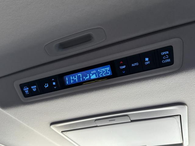 アルファード 2.5S Cパッケージ 【ツインムーンルーフ!フリップダウンモニター】純正ディスプレイオーディオ デジタルインナーミラー スペアタイヤ パワーバッグドア ナビキット ETC オットマン TV ベンチレーション シートヒーター(75枚目)