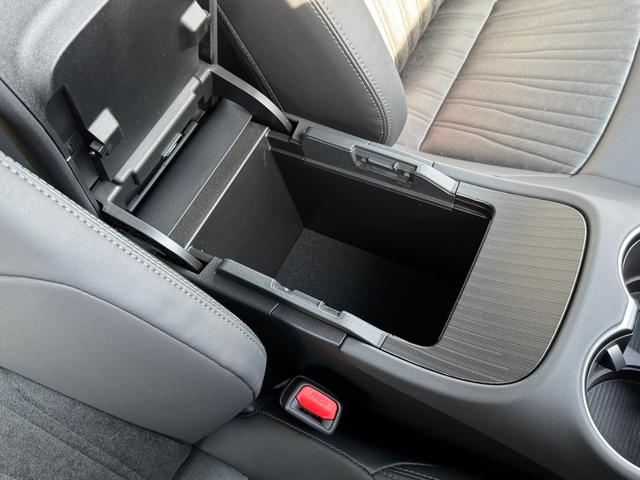 ハリアー G 【12.3インチディスプレイオーディオ!デジタルインナーミラー!】 ブラインドスポットモニター パワーバックドア クルーズコントロール フルセグTV ETC2.0 ドラレコ前後 シートヒーター LDA(53枚目)