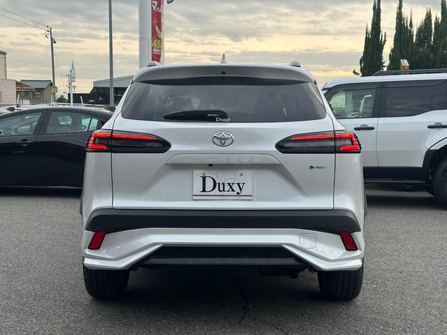 カローラクロス ハイブリッド Z 【モデリスタエアロ!!改モデル!!!】パノラミックビューモニター アドバンスドパーク ステアリングヒーター 置くだけ充電 ブラインドスポットモニター ETC2.0 10.5インチディスプレイオーディオ(6枚目)