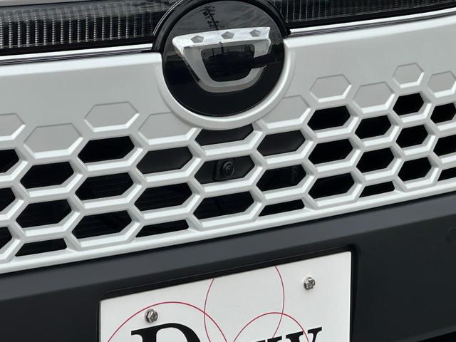 カローラクロス ハイブリッド Z 【モデリスタエアロ!!改モデル!!!】パノラミックビューモニター アドバンスドパーク ステアリングヒーター 置くだけ充電 ブラインドスポットモニター ETC2.0 10.5インチディスプレイオーディオ(14枚目)