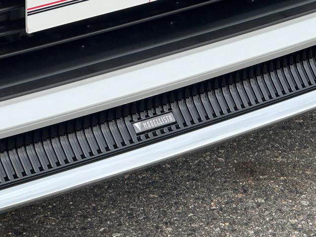 カローラクロス ハイブリッド Z 【モデリスタエアロ!!改モデル!!!】パノラミックビューモニター アドバンスドパーク ステアリングヒーター 置くだけ充電 ブラインドスポットモニター ETC2.0 10.5インチディスプレイオーディオ(16枚目)