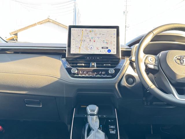 カローラクロス ハイブリッド Z 【パノラミックビューモニター!!パノラマルーフ!】ワイヤレス充電 アドバンスドパーク ハンドルヒーター AC100V パワーバッグドア 10.5インチディスプレイオーディオ ブラインドスポットモニター(40枚目)