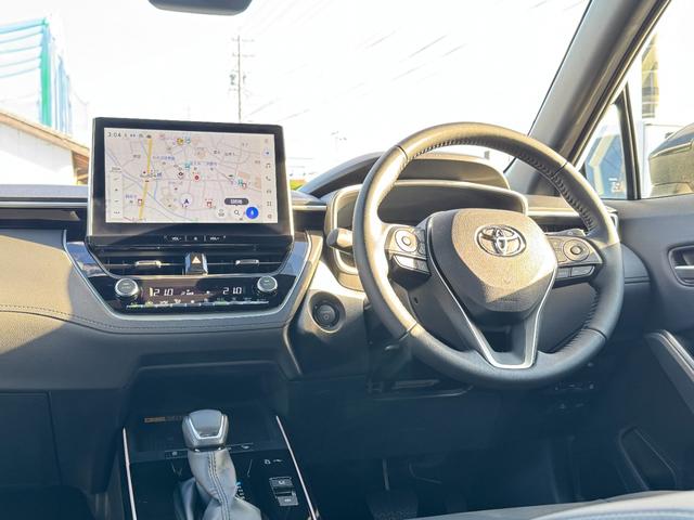 カローラクロス ハイブリッド Z 【パノラミックビューモニター!!パノラマルーフ!】ワイヤレス充電 アドバンスドパーク ハンドルヒーター AC100V パワーバッグドア 10.5インチディスプレイオーディオ ブラインドスポットモニター(41枚目)