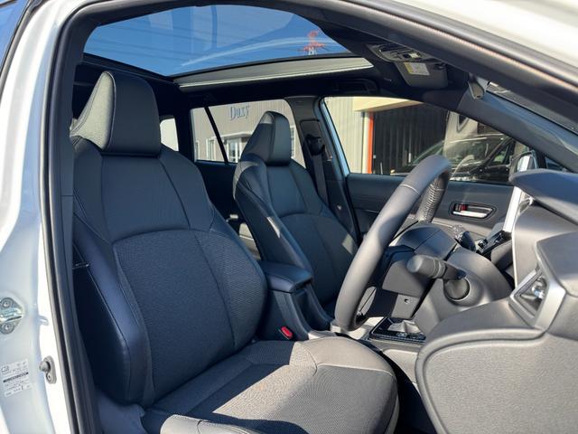 カローラクロス ハイブリッド Z 【パノラミックビューモニター!!パノラマルーフ!】ワイヤレス充電 アドバンスドパーク ハンドルヒーター AC100V パワーバッグドア 10.5インチディスプレイオーディオ ブラインドスポットモニター(73枚目)