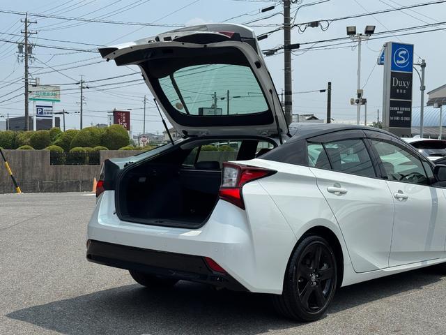 プリウス Sツーリングセレクション・ブラックエディション 【特別仕様車!ツートンカラー!!】純正8インチディスプレイオーディオ 両席シートヒーター ドラレコ前後 クルーズコントロール AC100Vコンセント トヨタセーフティセンス パノラミックビューモニター(26枚目)