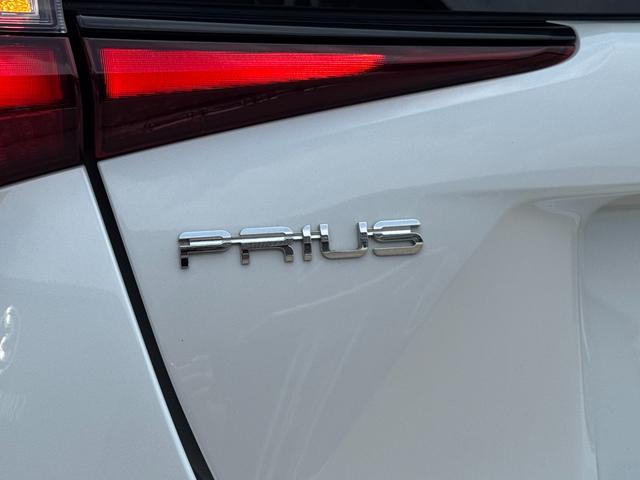 プリウス Sツーリングセレクション・ブラックエディション 【特別仕様車!ツートンカラー!!】純正8インチディスプレイオーディオ 両席シートヒーター ドラレコ前後 クルーズコントロール AC100Vコンセント トヨタセーフティセンス パノラミックビューモニター(30枚目)