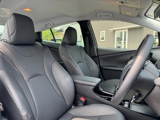 プリウス Sツーリングセレクション・ブラックエディション 【特別仕様車!ツートンカラー!!】純正8インチディスプレイオーディオ 両席シートヒーター ドラレコ前後 クルーズコントロール AC100Vコンセント トヨタセーフティセンス パノラミックビューモニター(68枚目)