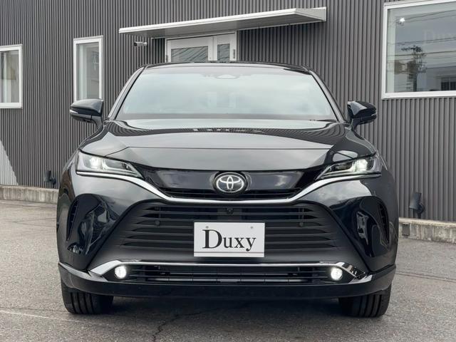 ハリアーハイブリッド Z レザーパッケージ・ナイトシェード 【特別仕様車!調光パノラマルーフ!!】ブラインドスポットモニター 12.3インチディスプレイオーディオ パノラミックビューモニター AC100V電源 パワーバッグドア JBLサウンドシステム Dミラー(5枚目)