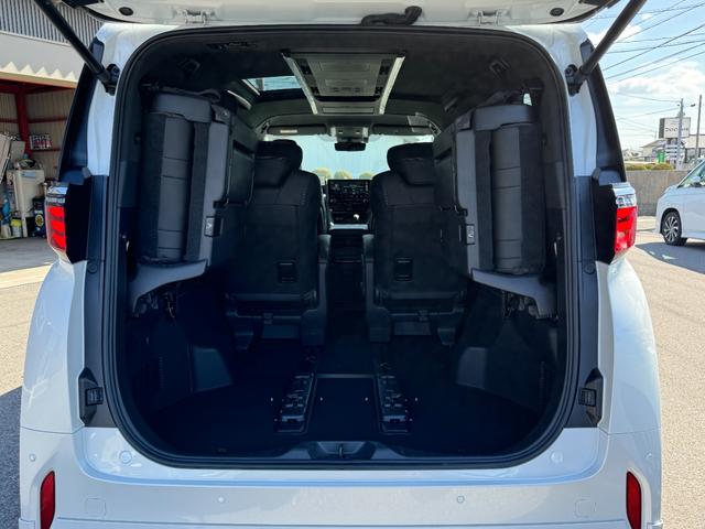 アルファードハイブリッド Z 【左右独立ムーンルーフ!13.2インチフリップダウンモニタ!】アドバンスドパーク 14インチディスプレイオーディオ 寒冷地仕様 スペアタイヤ ブラインドスポットモニター カラーヘッドアップディスプレイ(78枚目)