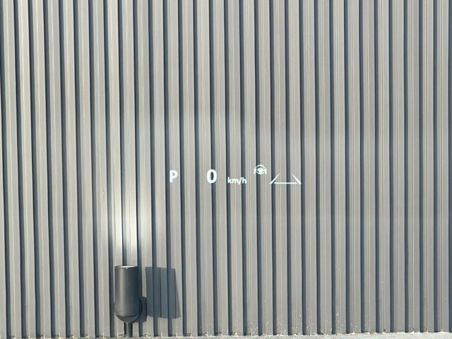 ヴェルファイアハイブリッド Z プレミア 【モデリスタフルエアロ!13.2インチ後席モニター!ブラウン内装】パノラミックビューモニター 左右独立ムーンルーフ デジタルインナーミラ BSM ヘッドアップディスプレイ 14DA アドバンストパーク(40枚目)