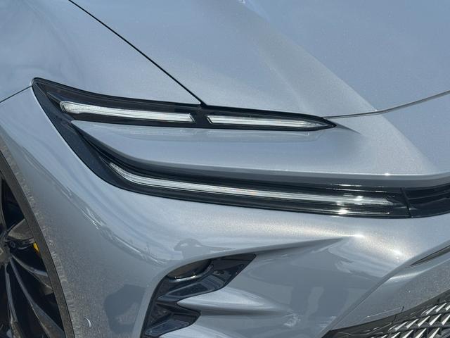 TOYOTA CROWN SPORT Z