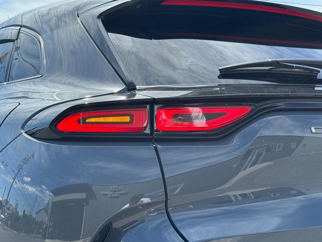 TOYOTA CROWN SPORT Z