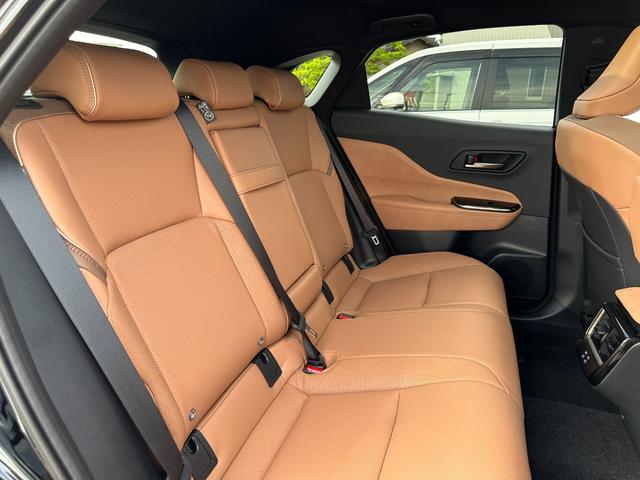 TOYOTA CROWN SPORT Z