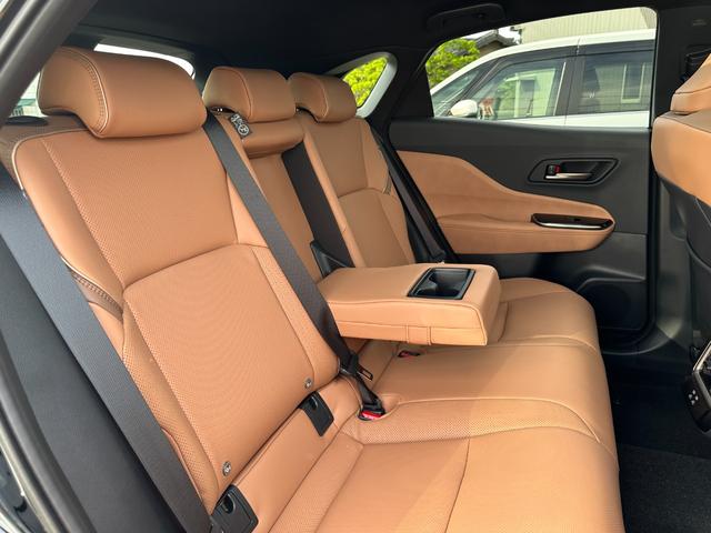 TOYOTA CROWN SPORT Z