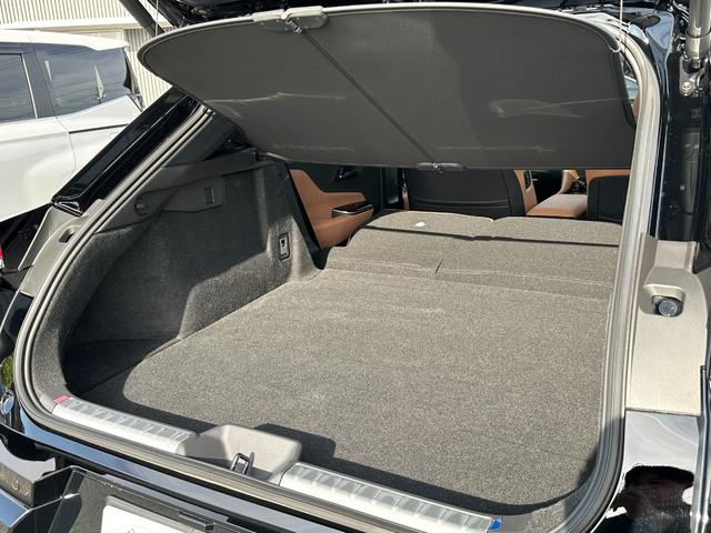 TOYOTA CROWN SPORT Z