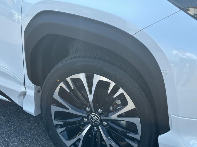 ヤリスクロス ハイブリッドZ 【モデリスタエアロ!トヨタチームメイト!】アドバンストパーク パノラミックビューモニター ブラインドスポットモニター シートヒーター ステアリングヒーター ディスプレイオーディオPlus パワーシート(23枚目)