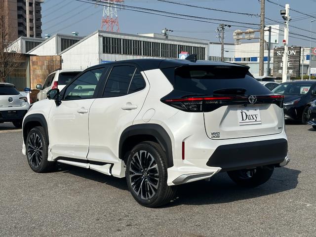 ヤリスクロス ハイブリッドZ 【モデリスタエアロ!トヨタチームメイト!】アドバンストパーク パノラミックビューモニター ブラインドスポットモニター シートヒーター ステアリングヒーター ディスプレイオーディオPlus パワーシート(24枚目)