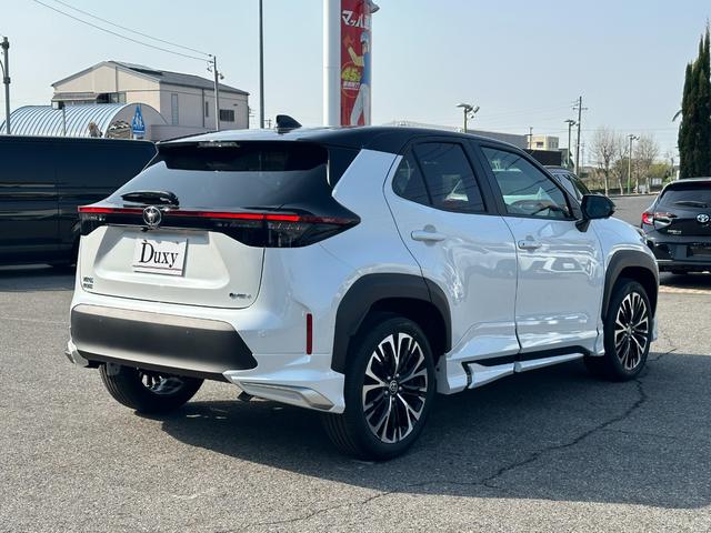 ヤリスクロス ハイブリッドZ 【モデリスタエアロ!トヨタチームメイト!】アドバンストパーク パノラミックビューモニター ブラインドスポットモニター シートヒーター ステアリングヒーター ディスプレイオーディオPlus パワーシート(25枚目)