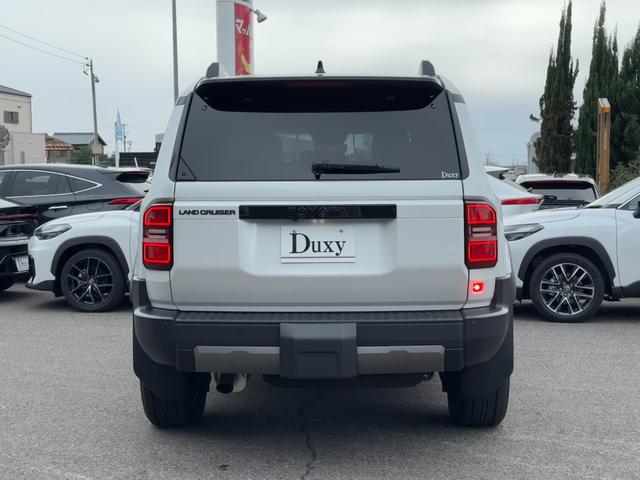 ランドクルーザー250 VX 【VXファーストエディション!パノラミックビューモニター】サンルーフ 角目LEDヘッドライト ブラインドスポットモニター デジタルインナーミラー パワーバッグドア 12.3インチディスプレイオーディオ(6枚目)