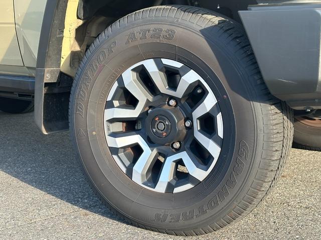 ランドクルーザー70 AX 【アルパインディスプレイオーディオ!ETC!バックカメラ】クルーズコントロール オートハイビーム LEDヘッド フォグランプ 16インチアルミホイール サイドバイザー スペアタイヤ アップルカープレイ(22枚目)