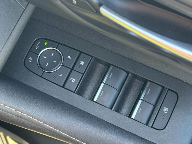 アルファードハイブリッド Ｚ　【左右独立ムーンルーフ！カラーヘッドアップディスプレイ！】アドバンスドパーク１４インチディスプレイオーディオ　１３．２インチフリップダウンモニター　寒冷地仕様　スペアタイヤ　ブラインドスポットモニター（40枚目）