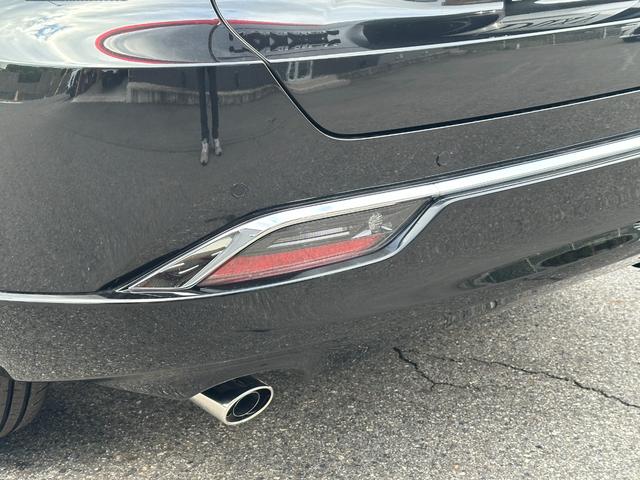 ハリアーハイブリッド Ｚ　レザーパッケージ・ナイトシェード　【特別仕様車！調光パノラマルーフ！！】ブラインドスポットモニター　１２．３インチディスプレイオーディオ　パノラミックビューモニター　ＡＣ１００Ｖ電源　パワーバッグドア　ＪＢＬサウンドシステム　Ｄミラー（31枚目）