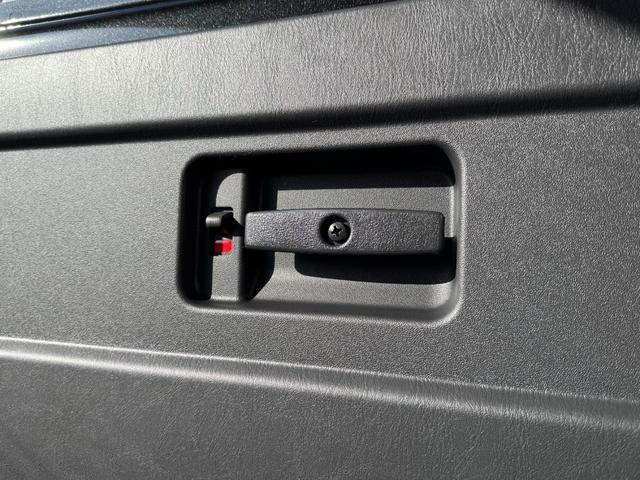 ���X�����̃K���X�R�[�e�B���O�����p�ӂ��Ă���܂��I���Ђ̃e�X�g�ɍ��i�����{�H�Ǝԗl�ɂ���Ď{�s����܂��̂ŁA���̍����d�オ��ɂȂ��Ă���܂��I�g�b�v�E�t�����g�K���X�E�z�C�[���̃R�[�e�B���O�����̂��ł�