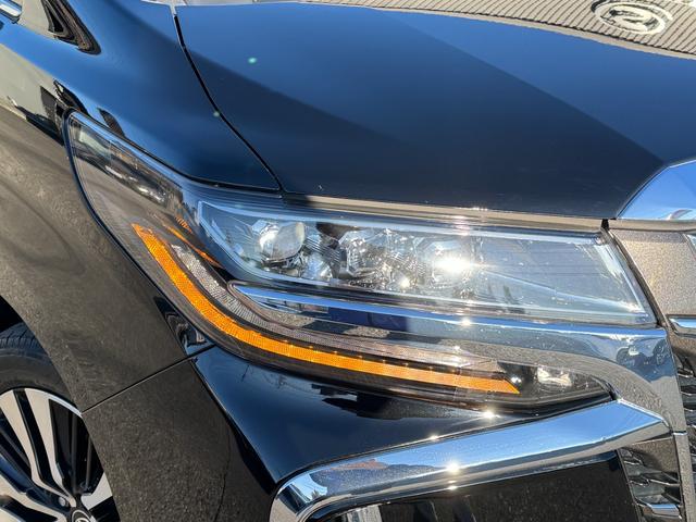 アルファード 2.5S Cパッケージ 【ツインムーンルーフ!!純正ディスプレイオーディオ!!!】ナビキット TV フリップダウンモニター パワーバッグドア ETC シートヒーター ベンチレーション スペアタイヤ CD/DVDデッキ BSM(12枚目)