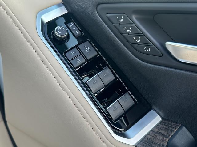 �y�p���[�E�B���h�E�z�S�ȃI�[�g�p���[�E�B���h�E�𑕔����Ă���܂��I��x�{�^�����������ނ����ŁA�O��܂ŊJ���\�ł��̂ŁA�Ƃ��Ă��֗��ȋ@�\�ł��I��Ԃ̓X�C�b�`�̕���������܂��̂Ŏ��F�����������܂��I