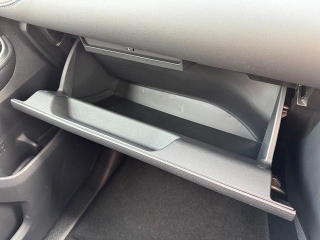 �y���[�z����������̂ɕ֗��ȁA���[�X�y�[�X���p�ӂ���Ă���܂��I�T���O���X��|�P�b�g�e�B�b�V���Ȃǂ̎��[�ɂ��g�����������܂��I�T�C�Y���Ȃǂ��d�b�ɂāA���`�����邱�Ƃ��\�I�O�T�U�P�|�R�R�|�Q�O�R�R�I