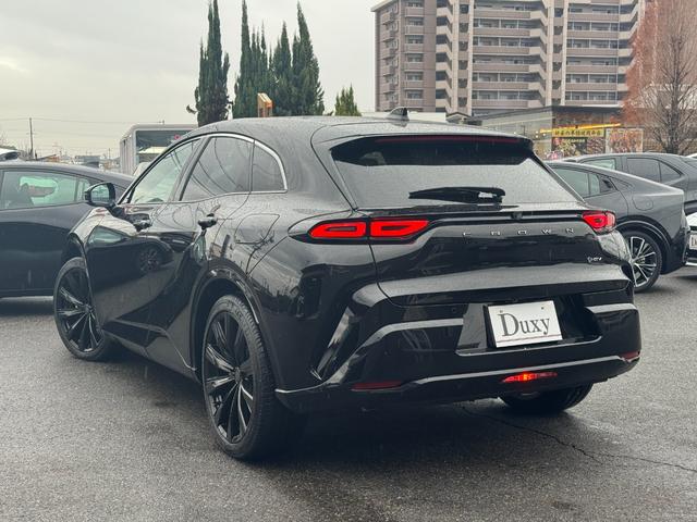 �l�X�ȃI�v�V���������p�ӂ��Ă���܂��I�Ԍɒ��E���t�g�A�b�v�E�^�C���ύX�E�A���~�z�C�[���ύX�Ȃǉ\�ƂȂ��Ă���܂��I�������B�A���C�����g�������s���܂��̂ŁA���킹�Ă��˗����������܂��I�����k��������