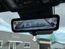 【デジタルミラー】デジタルインナーミラーを装備しております！！後方の視界が広がり安全性が向上しております！！！夜間でも、しっかりと映像が見られるようになっておりますので、重宝される装備の一つですね！！