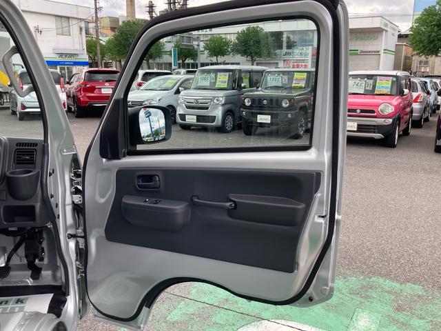 ミニキャブトラック みのり ★届出済未使用車 ★衝突被害軽減システム ★4WD ★キーレスエントリー ★ダブルエアバック ★ABS ★PW ★エアコン ★パーキングセンサー(12枚目)