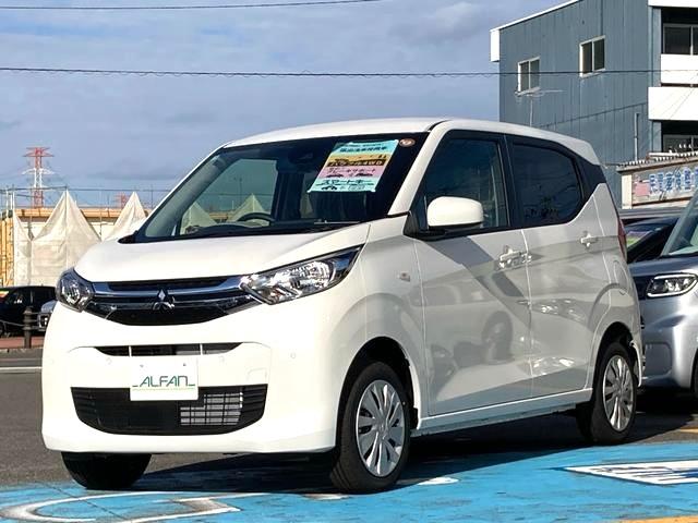 ｅＫワゴン Ｇ　★衝突被害軽減システム　★届出済未使用車　★４ＷＤ　★キーレスエントリー（3枚目）