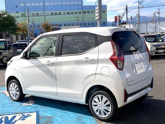 ｅＫワゴン Ｇ　★衝突被害軽減システム　★届出済未使用車　★４ＷＤ　★キーレスエントリー（5枚目）