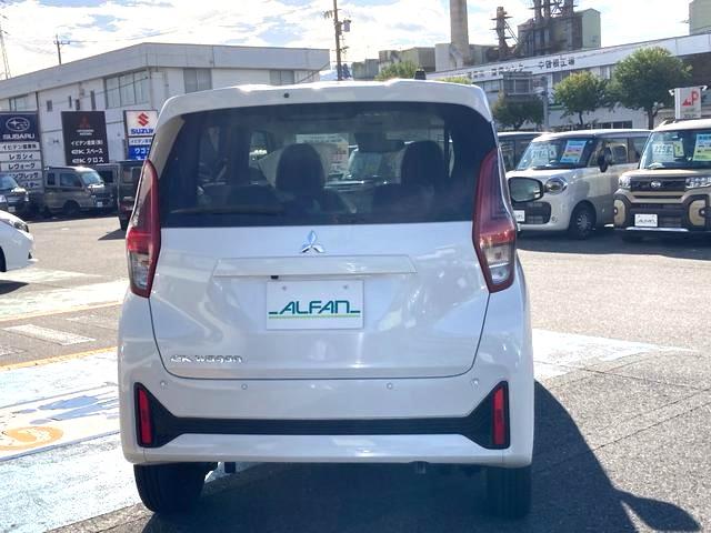 ｅＫワゴン Ｇ　★衝突被害軽減システム　★届出済未使用車　★４ＷＤ　★キーレスエントリー（6枚目）