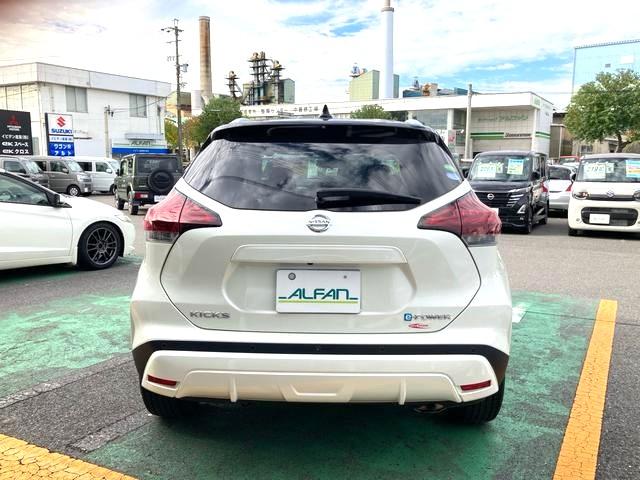 キックス Ｘ　★衝突被害軽減システム　★走行６００００ｋｍ　★ドライブレコーダー　★クルーズコントロール　★全方位カメラ　★ナビ　★ＥＴＣ　★スマートキー　★ＬＥＤヘッドライト（6枚目）