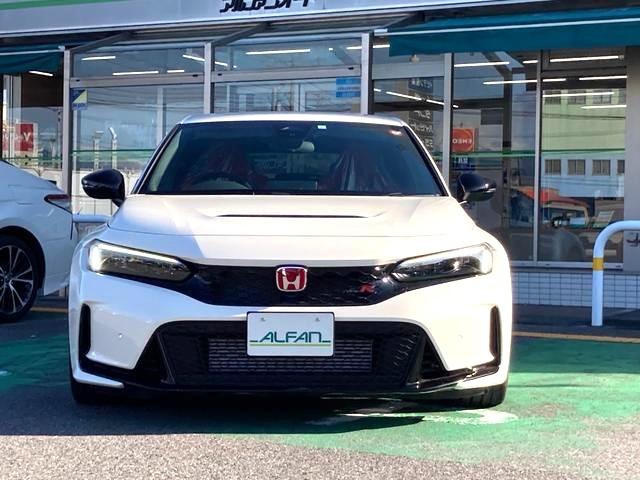 コロナ対策実施中。入店時は検温・手消毒のご協力お願いします。店内換気・マスク着用・商談後の消毒＋ウィルヘルコート施工（抗ウィルス）済です。