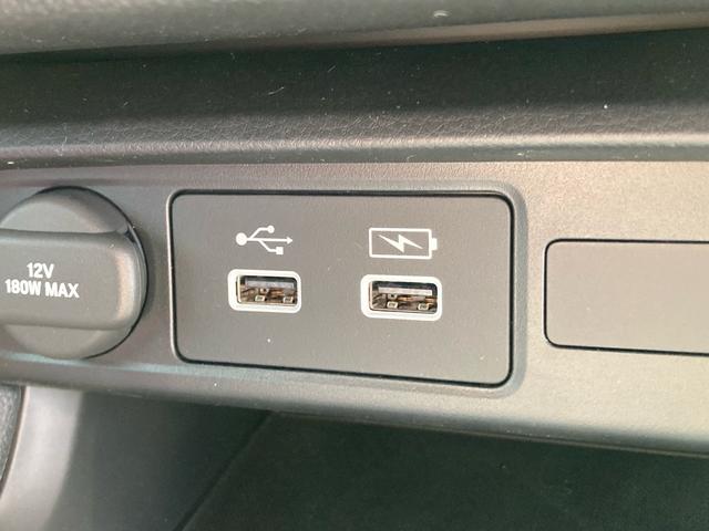 ＵＳＢポート付きです。