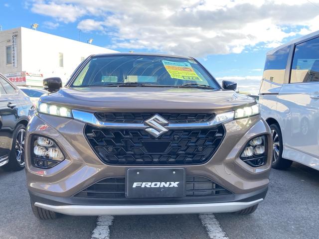 フロンクス ベースグレード ★衝突被害軽減システム ハイブリッド 4WD ドライブレコーダー クルーズコントロール 全方位カメラ ナビ ETC スマートキー HUD LEDヘッドライト シートヒーター ヒルディセントコントロール(2枚目)