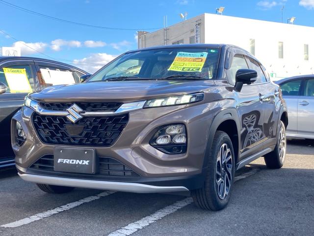 フロンクス ベースグレード ★衝突被害軽減システム ハイブリッド 4WD ドライブレコーダー クルーズコントロール 全方位カメラ ナビ ETC スマートキー HUD LEDヘッドライト シートヒーター ヒルディセントコントロール(3枚目)