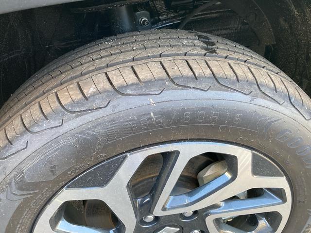 フロンクス ベースグレード ★衝突被害軽減システム ハイブリッド 4WD ドライブレコーダー クルーズコントロール 全方位カメラ ナビ ETC スマートキー HUD LEDヘッドライト シートヒーター ヒルディセントコントロール(8枚目)