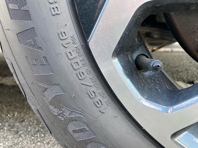 フロンクス ベースグレード ★衝突被害軽減システム ハイブリッド 4WD ドライブレコーダー クルーズコントロール 全方位カメラ ナビ ETC スマートキー HUD LEDヘッドライト シートヒーター ヒルディセントコントロール(9枚目)