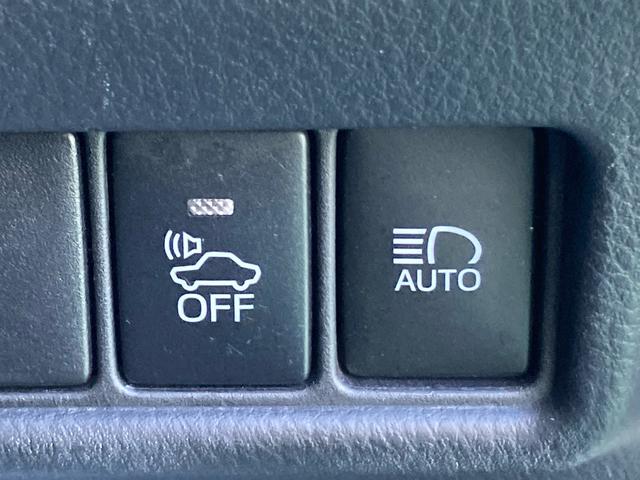 Ｃ－ＨＲ Ｇ　衝突被害軽減システム　ハイブリッド　ドライブレコーダー　クルーズコントロール　ナビ　ＥＴＣ　スマートキー　バックカメラ　ＬＥＤヘッドライト　シートヒーター（32枚目）