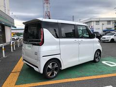 大型の自社整備工場を保有しており、日常点検から車検まで安心してお任せいただける環境を整え、日本自動車整備技能競技岐阜県大会優勝実績をもつ優良メカニックが多数在籍しております！ 7