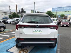 プライバシーガラス付きで車内のセキュリティーも安心。ＵＶカット機能まで付いてて女性に優しいです。 6